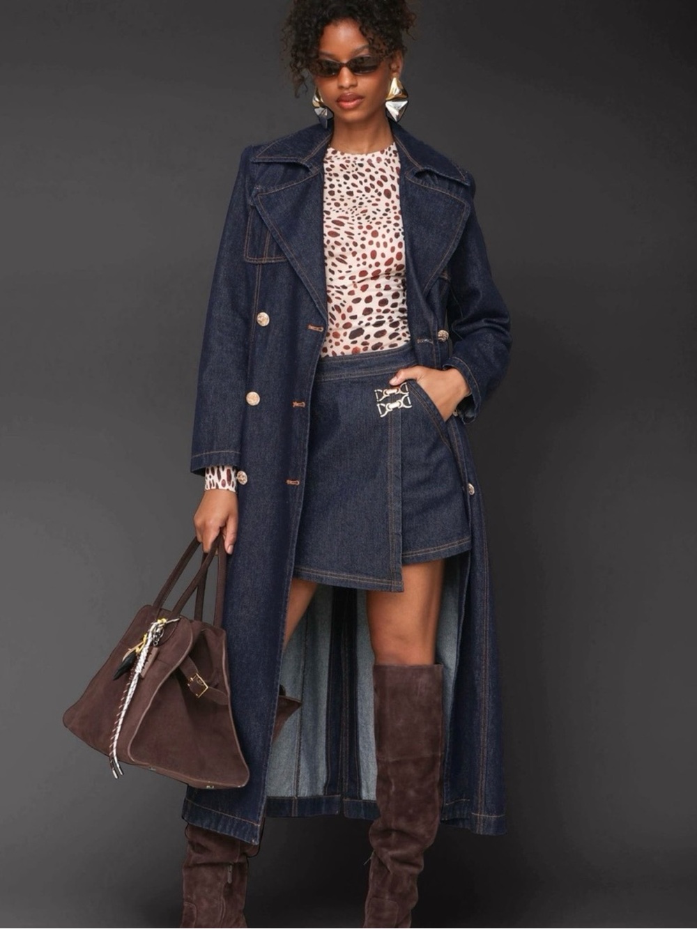 This is the AVEC LES FILLES Denim Trench in a dark classic wash - Picture 1 of 4